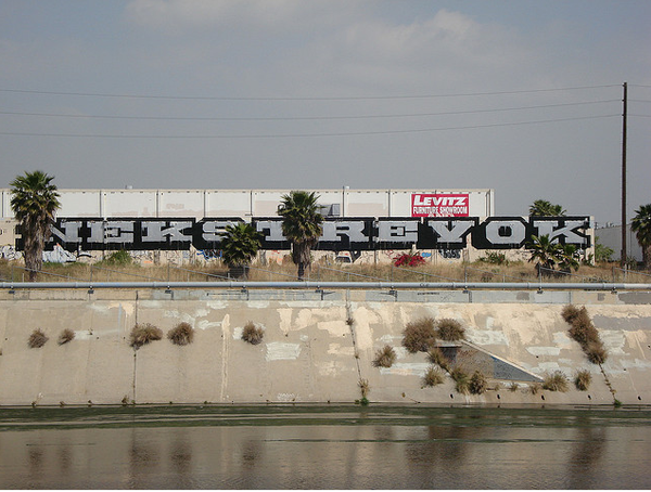 jux_nekst20