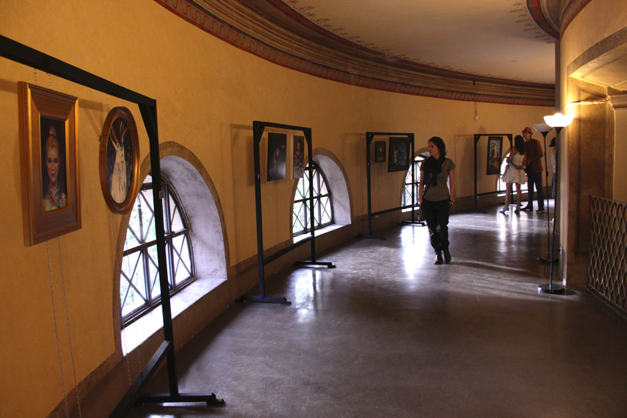 Carousel Image number 7