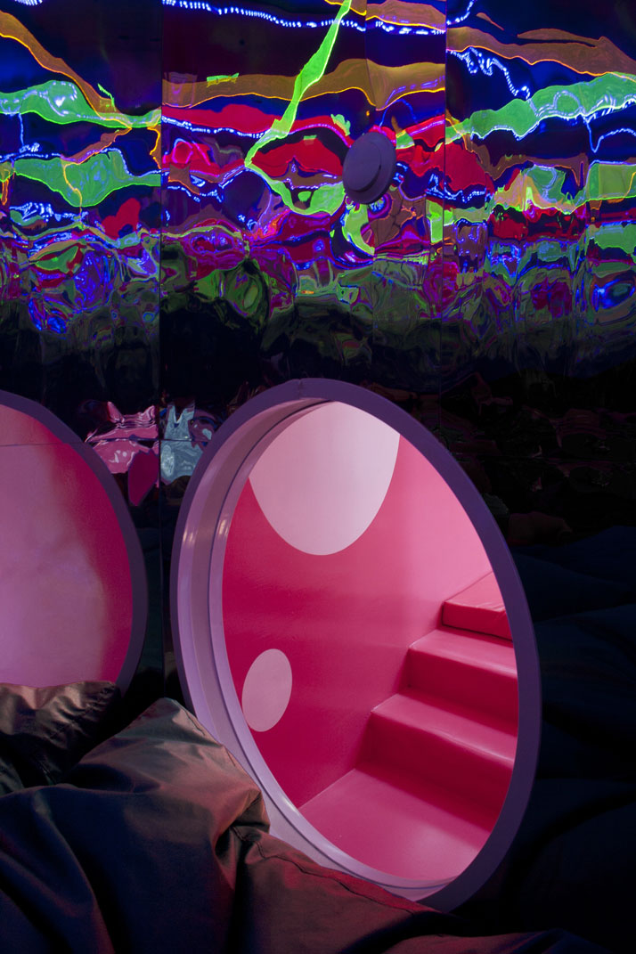 Carousel Image number 6
