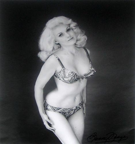 Juxtapoz Magazine - Solo Show of Photos from Pinup Artist-Model, Bunny  Yeager