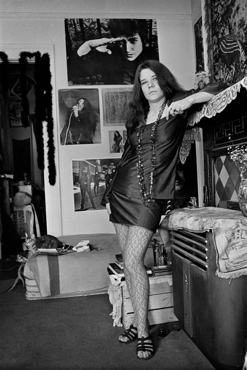 Janis Joplin in her apartment