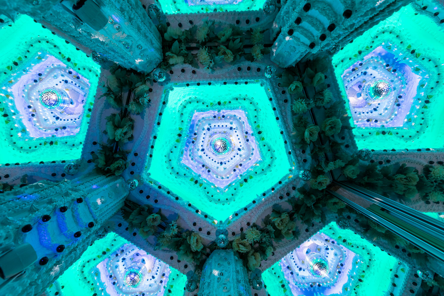 Carousel Image number 3