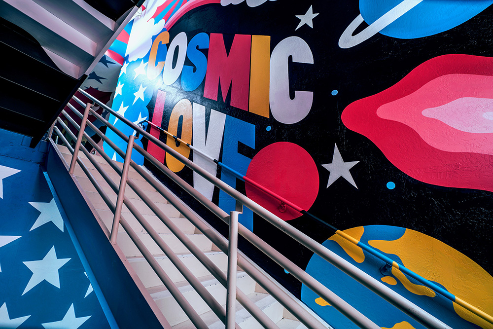 Carousel Image number 3