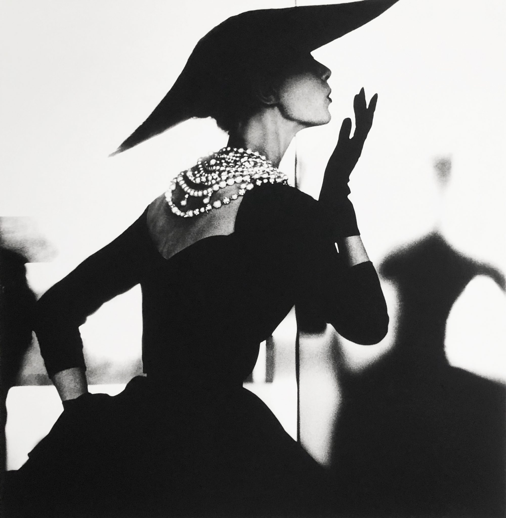 Juxtapoz Magazine - Lillian Bassman's Timeless High Contrast 