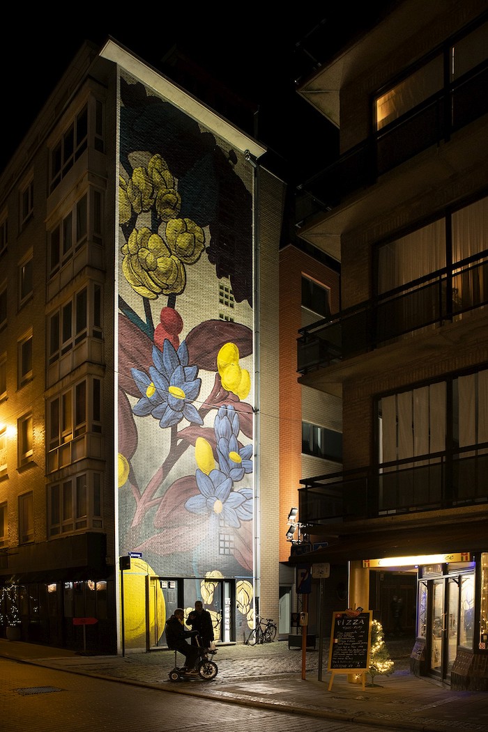 Carousel Image number 6