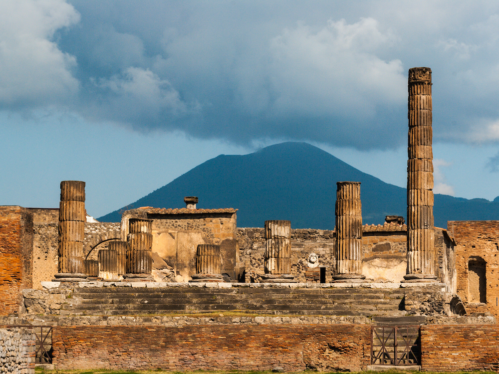 The Ruins Of The Temple Of Apollo, Pompeii Roberto Lo Savio / EyeEm / Getty Images  Image courtesy of the Fine Arts Museums of San Francisco