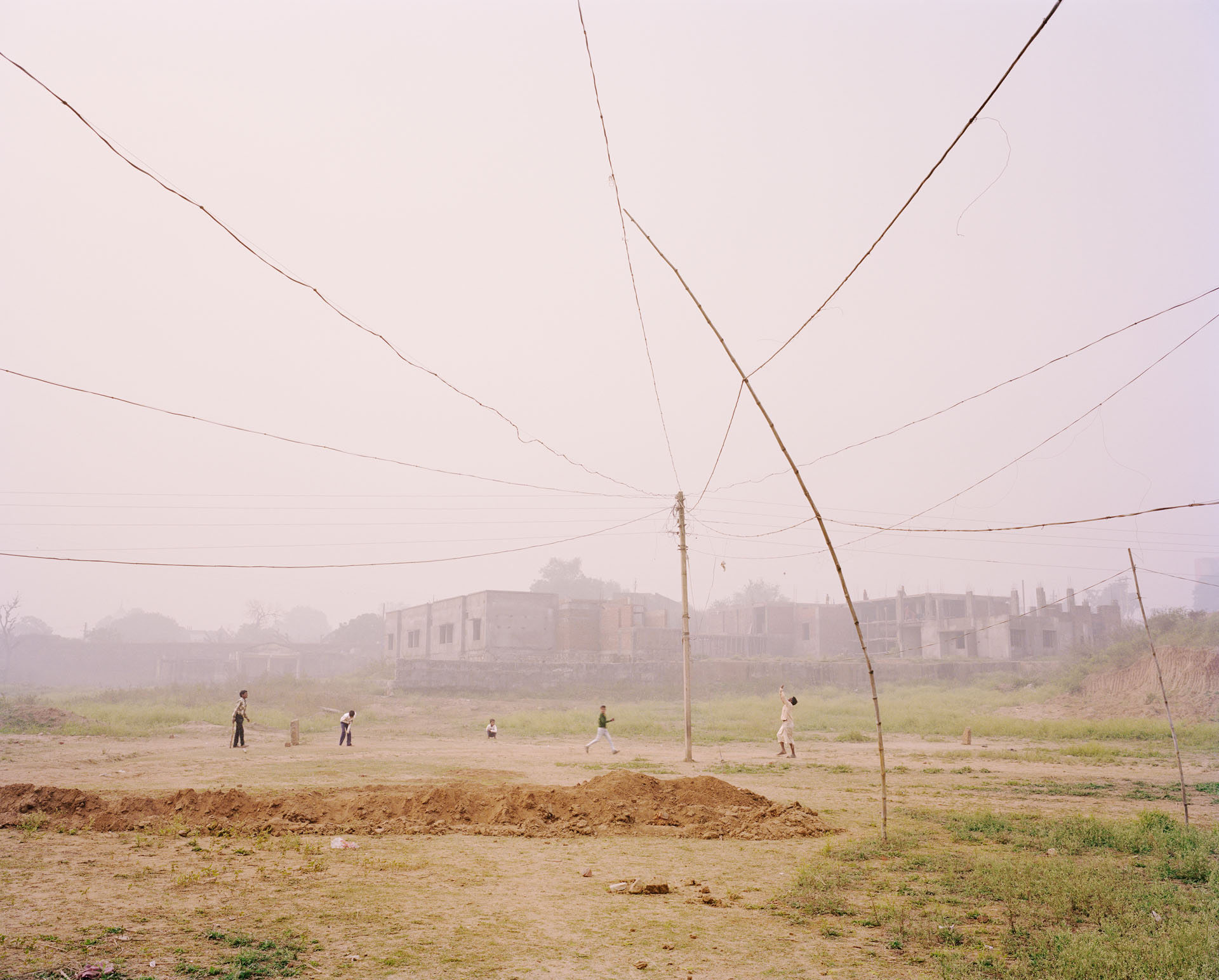 Cricket Match, Chitrakoot, Uttar Pradesh, India, 2013. © Vasantha Yogananthan