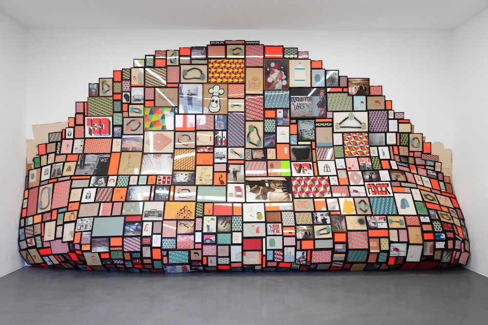 View of Barry McGee’s exhibition ‘Fuzz Gathering’at Perrotin Paris, 2021. Photo: Claire Dorn. © Barry McGee: Courtesy of the artist, Perrotin, and Ratio 3, San Francisco.