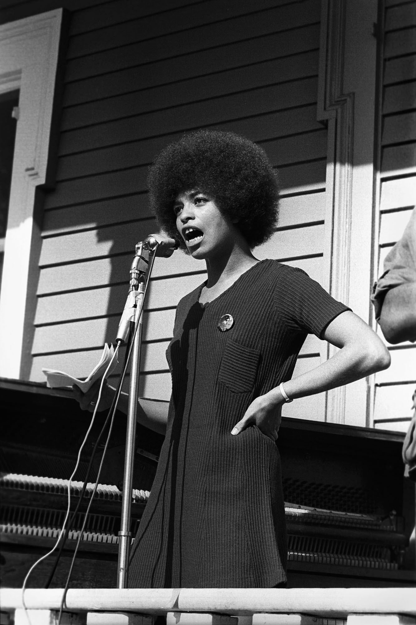 November 12, 1969 - Oakland, California: Angela Davis speaks at a Free Huey rally in DeFremery Park. In 1969 she had been amember if the BPP for one year and has remained a friend of the party.