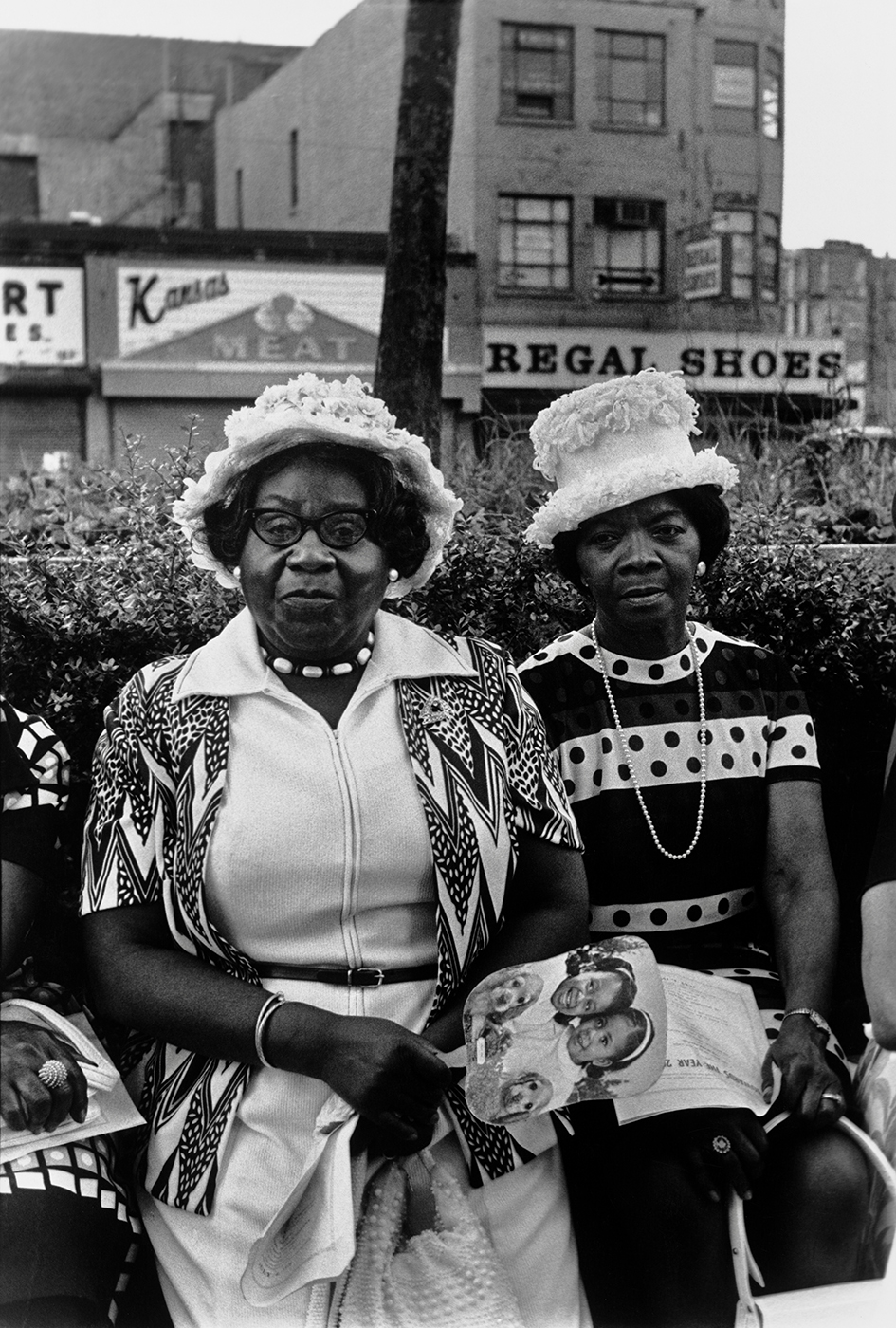 Ming Smith, Amen Corner Sisters, Harlem, New York, 1976. Archival pigment print, 20 x 24 inches. Courtesy Ming Smith Studio.