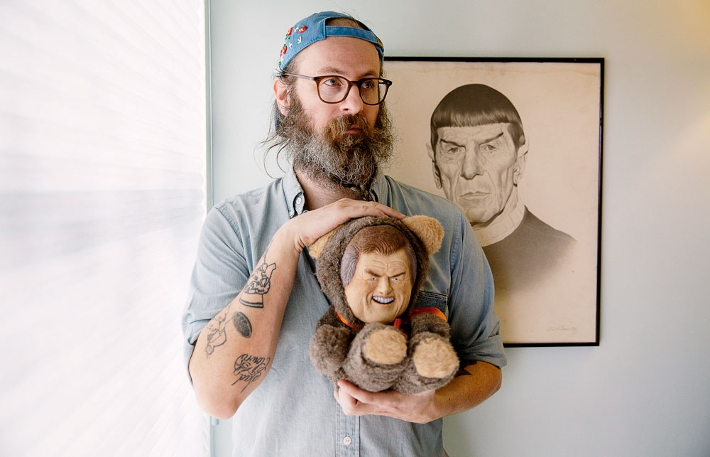 Eric Yahnker, Summer 2024, portrait by Thomas Law