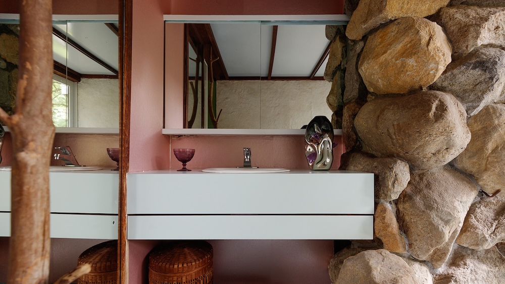 Carousel Image number 1