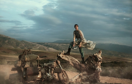 A Different Vision on Fashion Photography: Peter Lindbergh