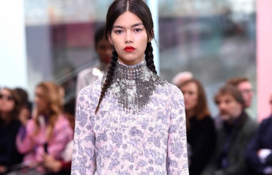 James Jean adds a little illustrative flavor to Prada Resort 2018 Line