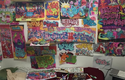 Reas's drawing laboratory...