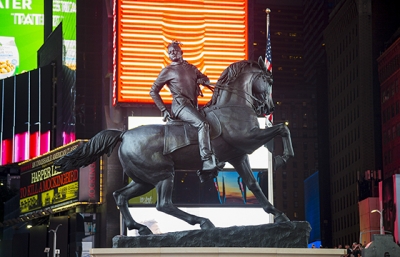 Rumors of War: Kehinde Wiley's Monumental Public Sculpture in Times Square, NYC