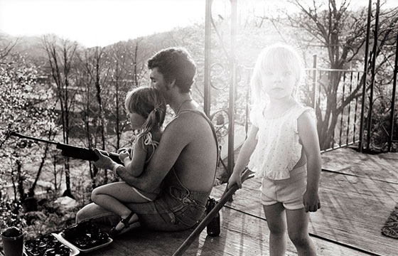 Bertien van Manen’s “Moonshine”