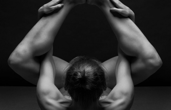 Russian Photographer Anton Belovodchenko's "Bodyscapes" Nude Portrait Series