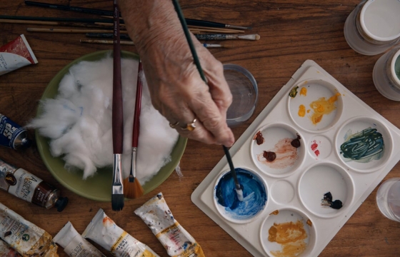 Grace Rawson and the Forgotten Art of Hand-Tinted Photography