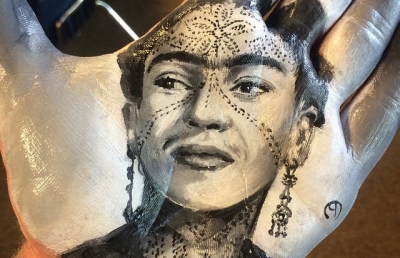 Maybe the Best Hand Painter You Will See