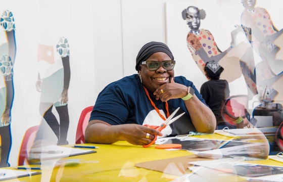 Deborah Roberts: Pürüzsüz Nokta