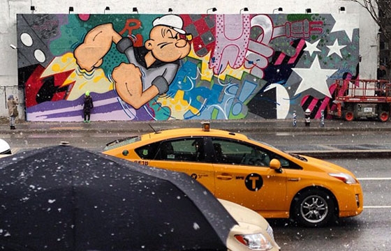 Crash paints Bowery & Houston Wall