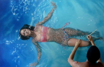 Painting People That Are Underwater: Photoreal works by Gustavo Silva Nuñez image