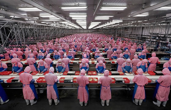 Andreas Gursky's large architectural and landscape photographs