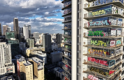 Los Angeles Skyscraper Development Covered in Graffiti and Changes the Landscape image