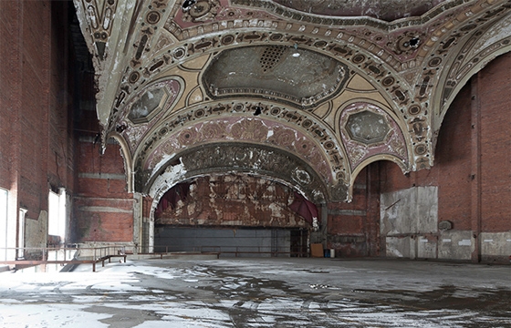 Jennifer Garza-Cuen’s “Wandering in Place”