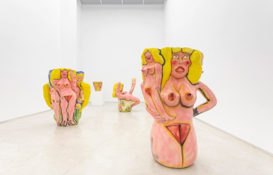 Ruby Neri's Unique and Oversized Ceramic Sculptures @ Salon 94