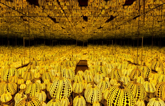 The Blockbuster "Yayoi Kusama: Infinity Mirrors" Exhibition Comes to The Cleveland Museum of Art