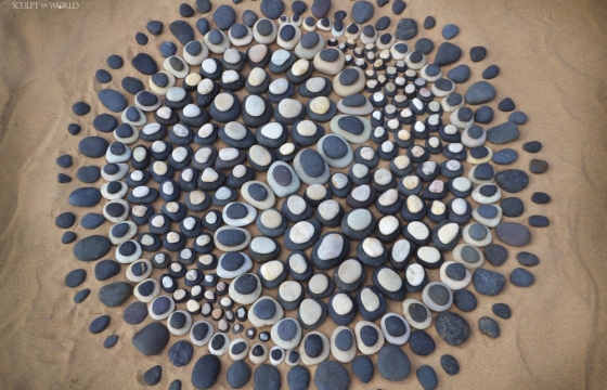The Incredible Stone Arrangements and Land Art of Jon Foreman