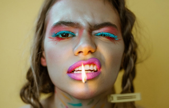 Playful Photoseries Explores The Power of Color