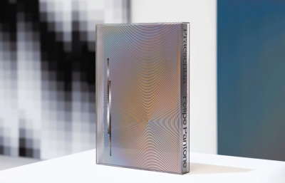 New Book: Felipe Pantone: PRAESENTIA image