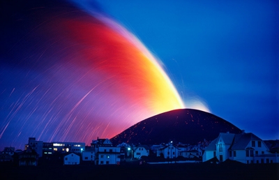 Iconic Photographs by Color Pioneer Pete Turner image