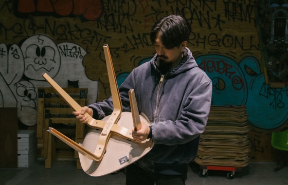 Juxtapoz Journal – Modernica and HAROSHI Staff for Restricted Version Case Examine Furnishings Aspect Shell Spyder Chair