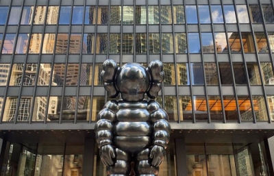 KAWS Unveils New 20-Foot "WHAT PARTY" Sculpture @ the Seagram Building, NYC