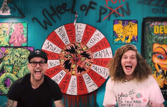 Skinner and Blake Anderson Draw the Human Body on "Drawing With Skinner"